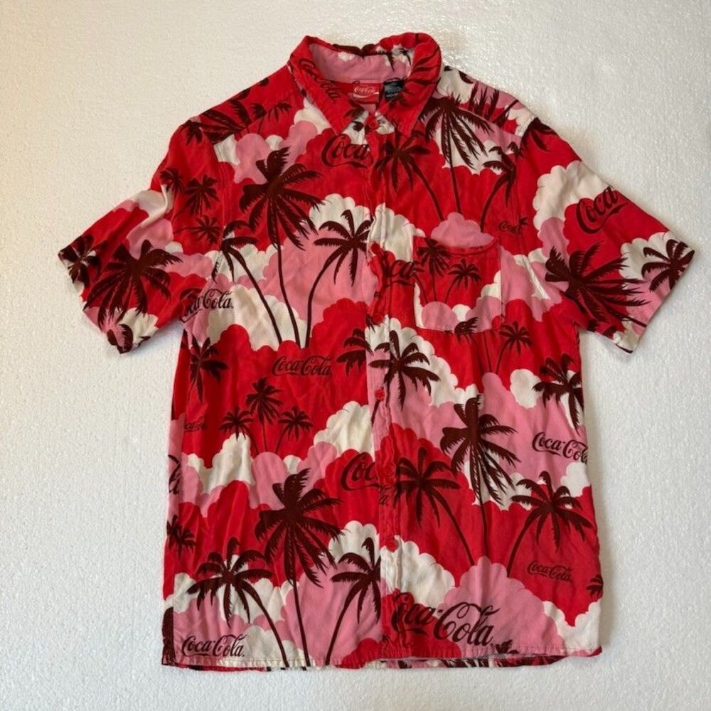 Coca Cola Mens Medium Button Up Shirt Palm Trees Hawaiian Tropical Red White
